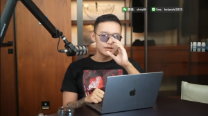 挑战街头猜胸部大小接吻是怎么拍的